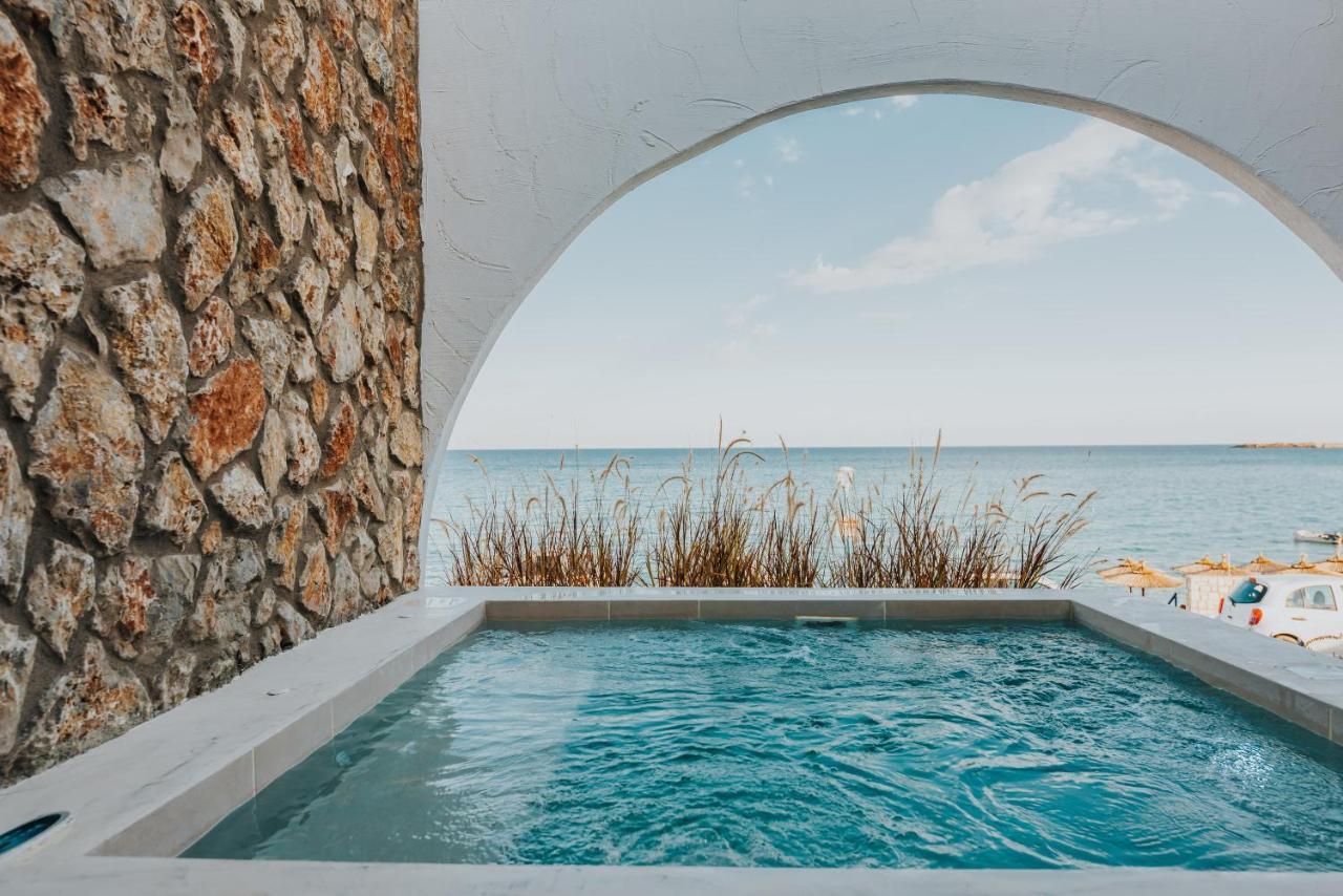 ארכאנגלוס Delfini Beach Hotel & Suites מראה חיצוני תמונה